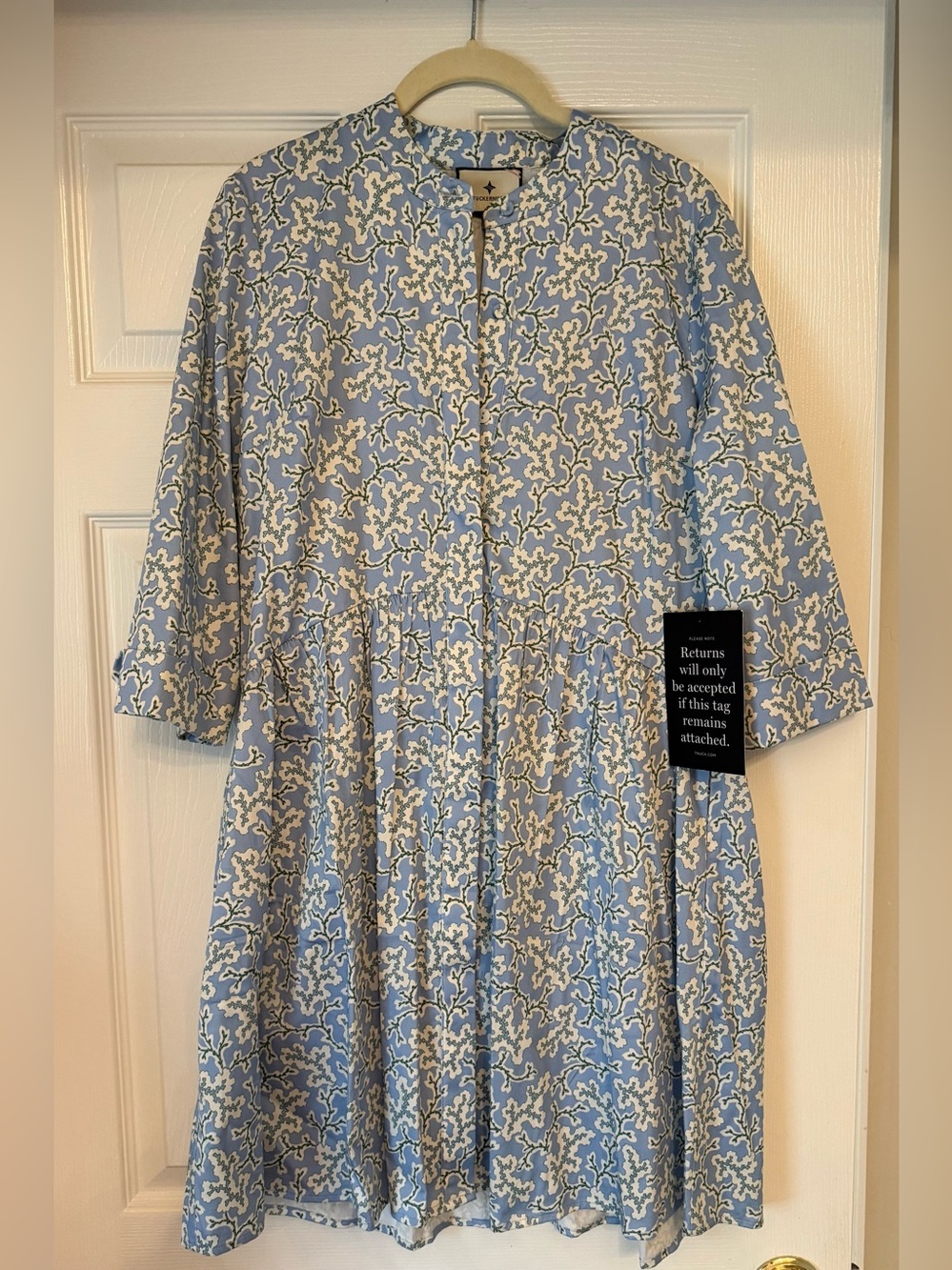 Tuckernuck Light Blue Floral Print Women’s Dress size small NWT